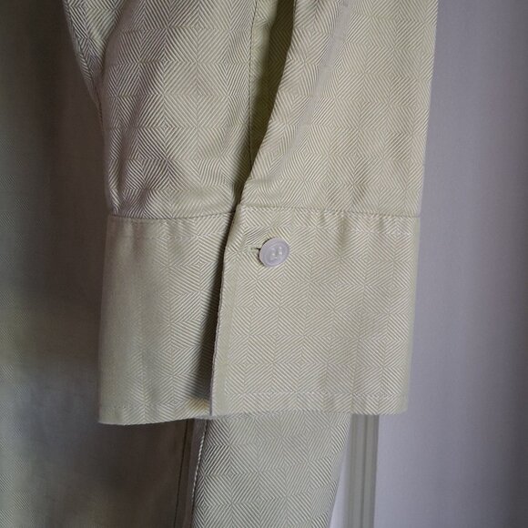 Liz Claiborne No-Iron Light Green 3/4 Sleeve Button Down Blouse Women's Size 6 - Picture 6 of 16